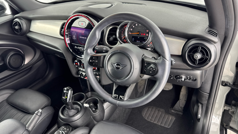 MINI Hatchback 1.5 Cooper Exclusive 3dr Auto Petrol Hatchback